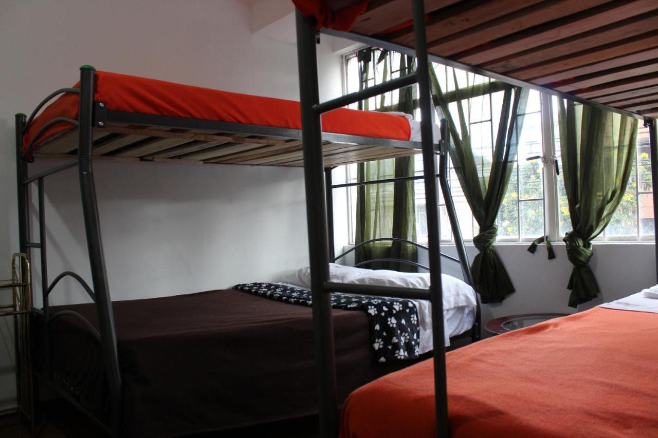 Hostal Cafe San Bernabe Bogota Exterior photo